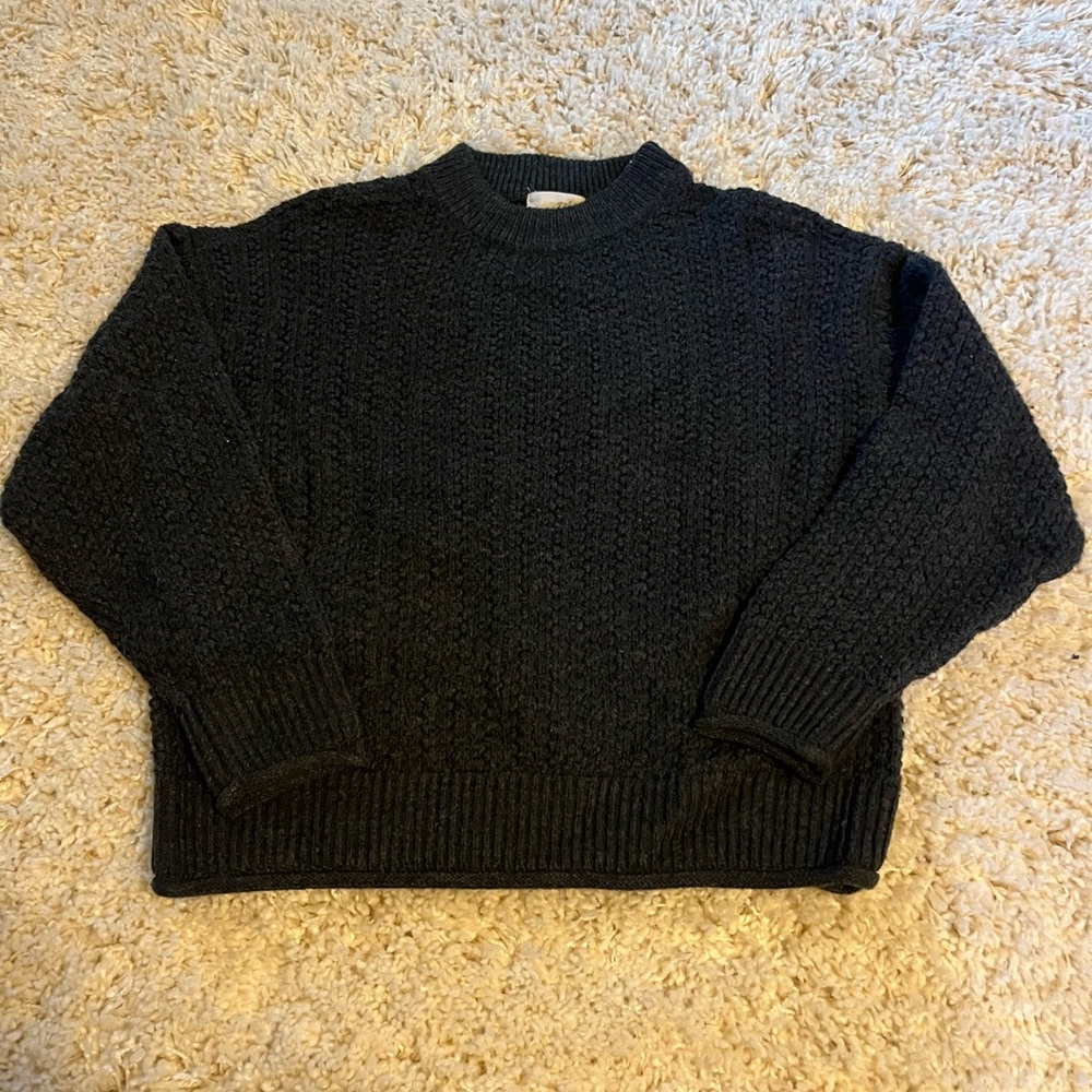 Universal Thread Textured Crewneck Sweater